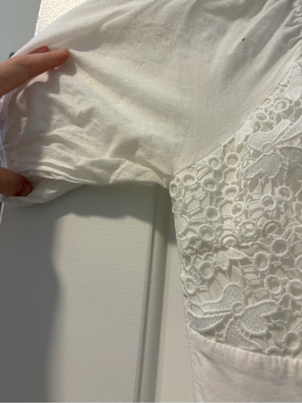 Selfie Leslie White Lace-Trim Puff Sleeve Mini Dress - Picture 5 of 8